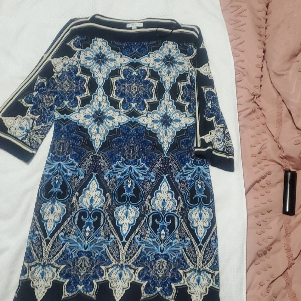 Sandra Darren Navy, Royal Blue & White Printed Midi Dress